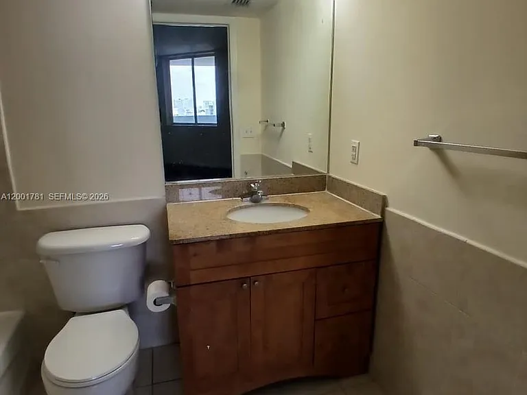 219 NW 12th Ave #914 — Photo 7
