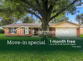 2708 Astro Dr, Indianapolis, IN 46229