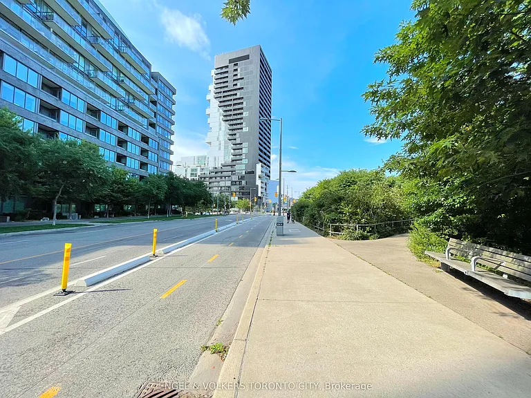 170 Bayview Ave #1004 — Photo 40