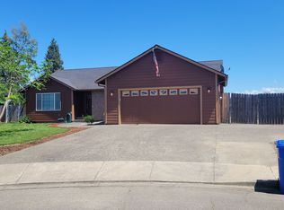 124 NW Amhurst Ct, Winston, OR 97496