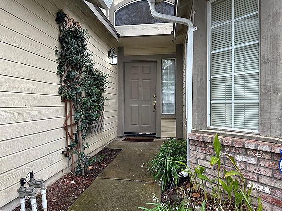 5th image of 8243 Lonely Hill Way