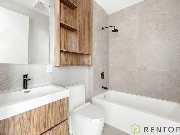 5th image of 439 Sackett St #3D