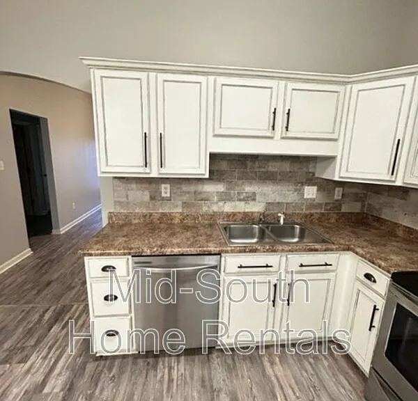 11817 Village Center St — Photo 10