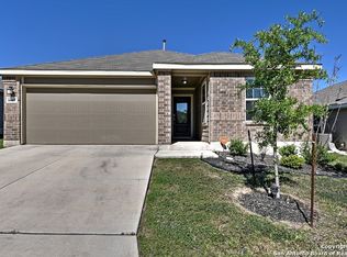 6647 Beehive Dr, San Antonio, TX 78252