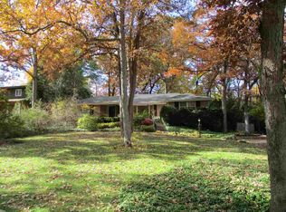 2604 W Chickadee Trl, Rockford, IL 61107