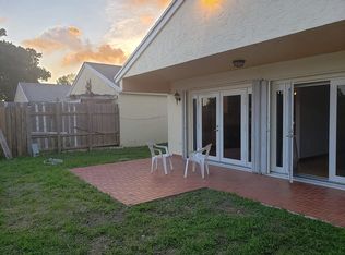 14958 SW 74th Ter, Miami, FL 33193