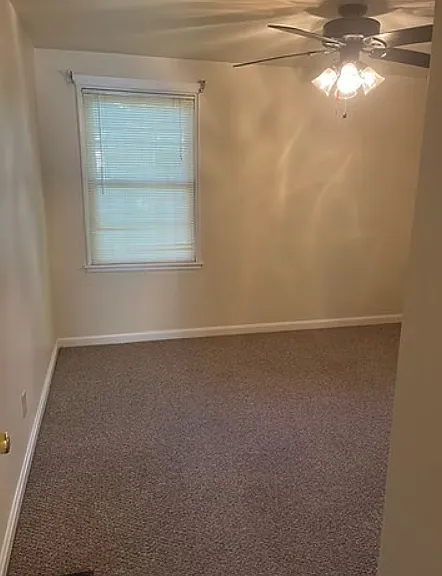 220 W Withrow St — Photo 7