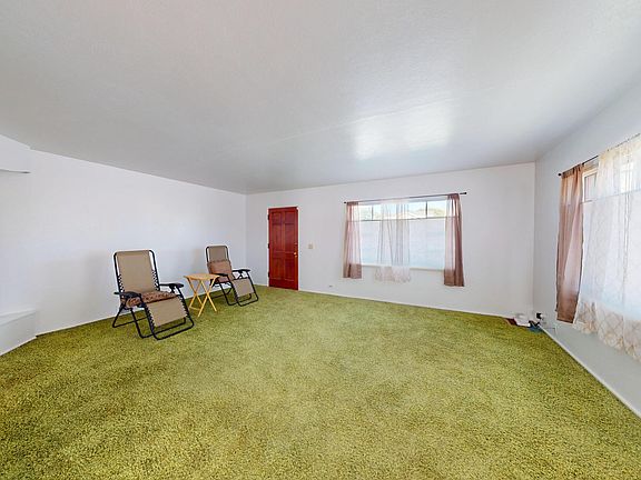 3rd image of 160 E 6th St