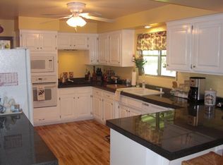 350 Horseshoe Dr, Grants Pass, OR