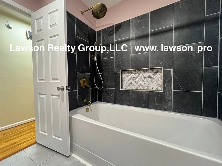 991 Blue Ridge Dr — Photo 22