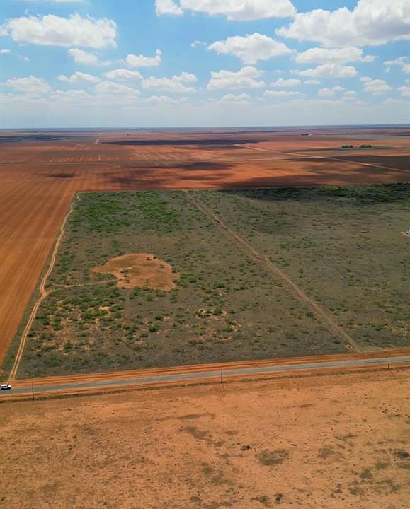 1st image of NE Glider Rd