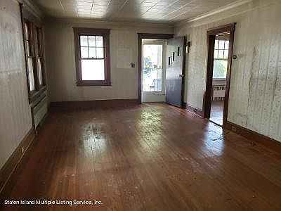 3rd image of 34 Veltman Ave