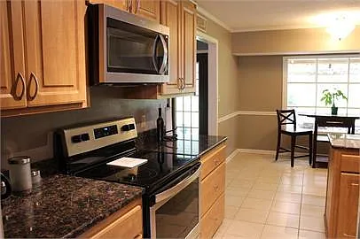 40 Bridgepointe Dr — Photo 11