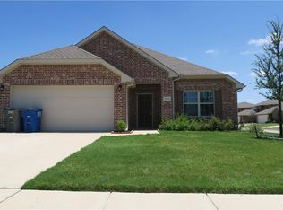 2753 Waterfall Ln, Little Elm, TX 75068