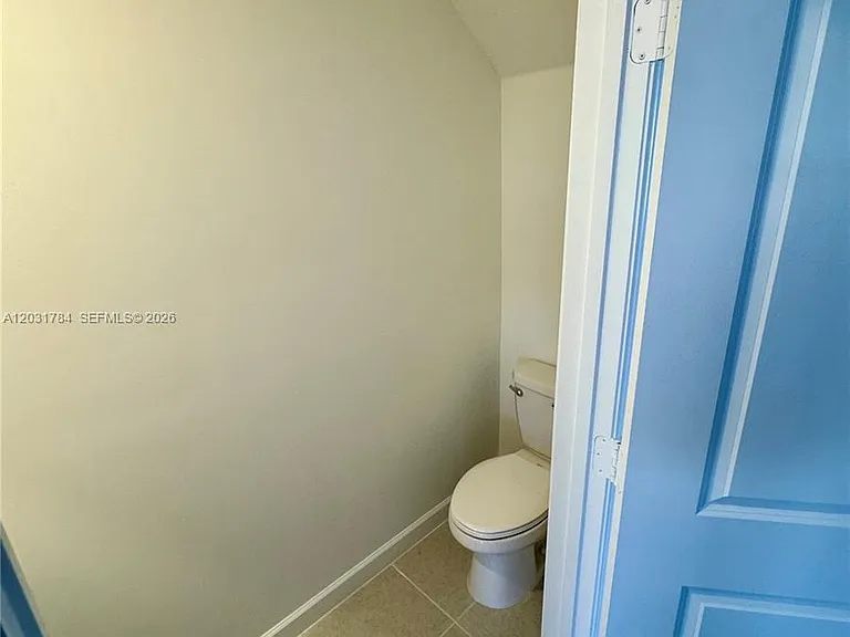 2655 SE 28th Dr #2655 — Photo 8