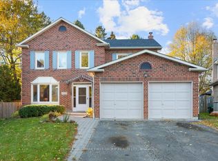 1239 Fieldstone Cir, Pickering, ON L1X 1B9