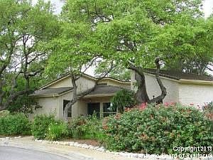 1st image of 3323 Hunters Run St