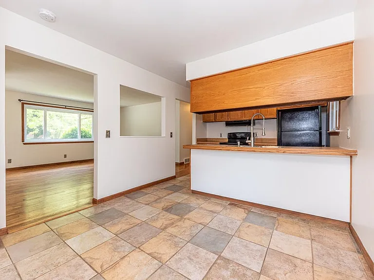 603 Manor Dr — Photo 14