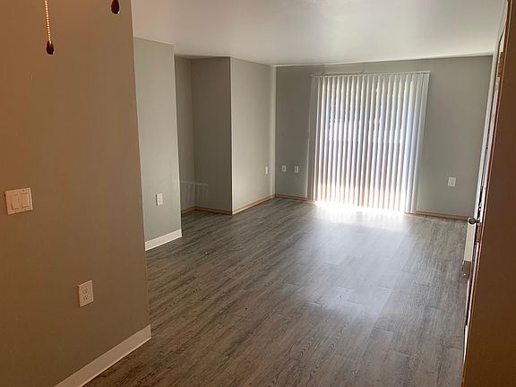 5th image of 8315 83rd St SW APT 616