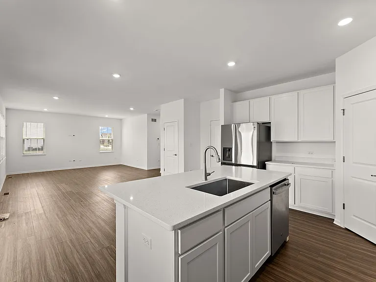 11423 Thomas St — Photo 13