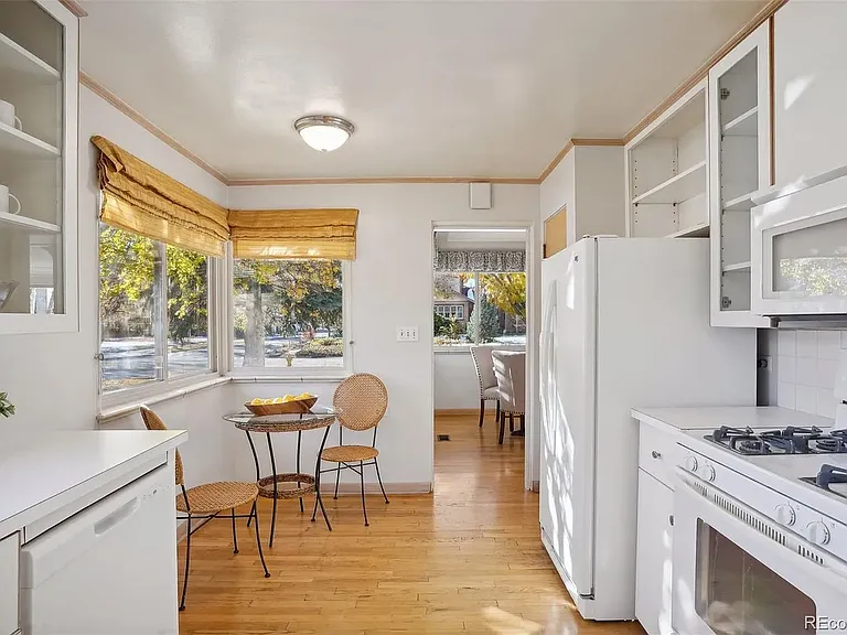 2390 S Clayton St — Photo 14