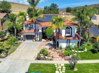 216 High Meadow St, Simi Valley, CA 93065