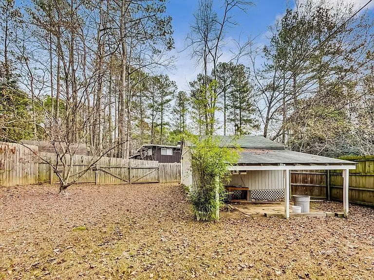 3121 Lynnray Dr — Photo 30