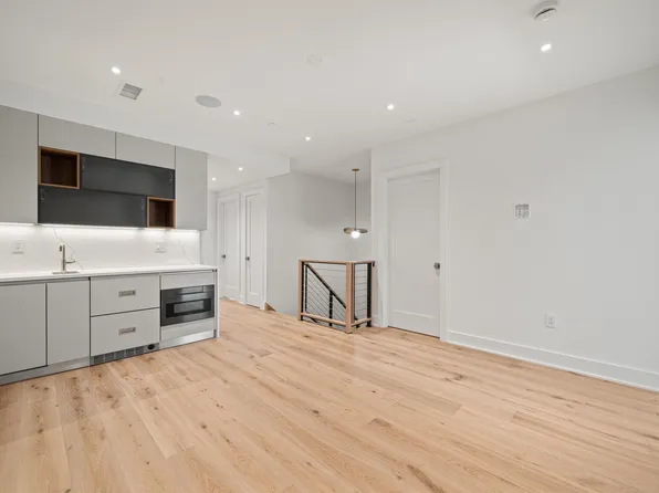 209 6th Street image 21 of 50