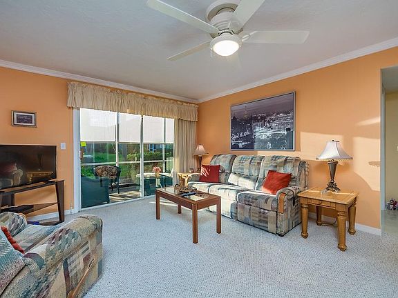 5th image of 3815 35th Way S APT 101