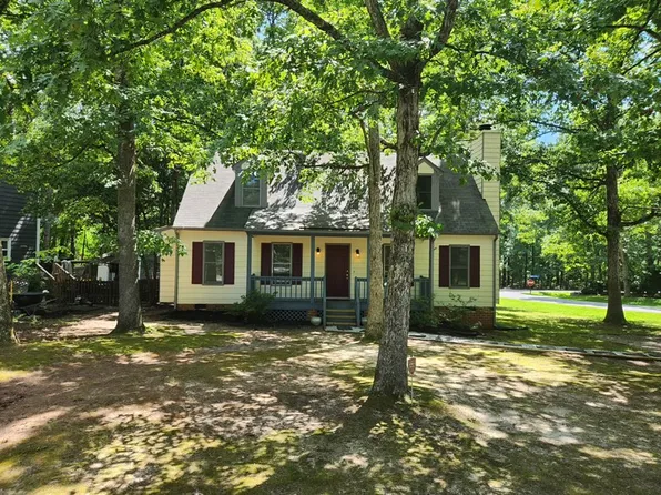 2400 Arrowood Rd, Midlothian, VA 23112