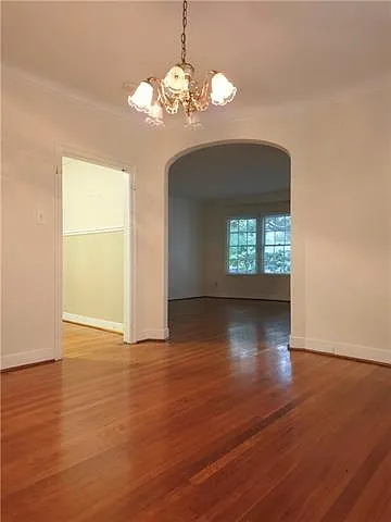 111 Stella St — Photo 9