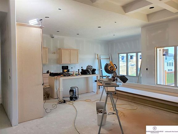 4th image of 2919 N 185th St