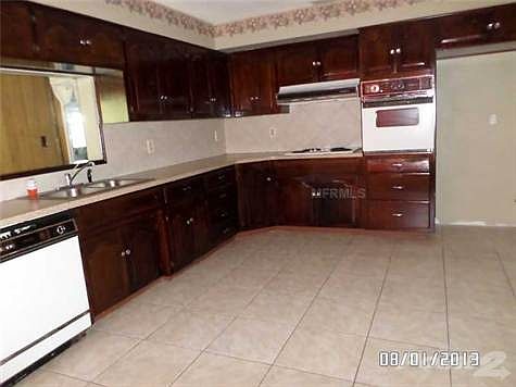 3rd image of 212 Coleman Dr
