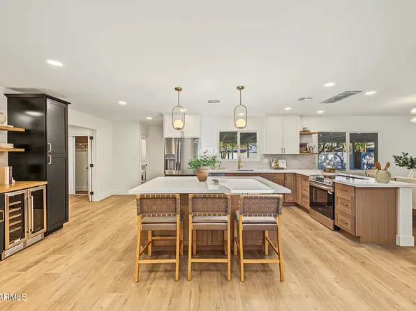 3527 S OAK Street, Tempe, AZ 85282