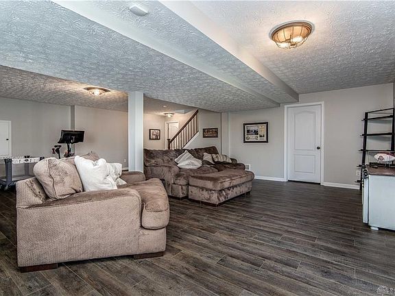 5th image of 1895 Bellbrook Woods Ct