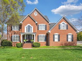 100 Stone Dale Dr, Simpsonville, SC 29681