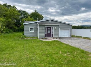 100 Dimmick Rd, Gansevoort, NY 12831