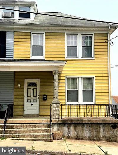 1st image of 435 Fairview Ave