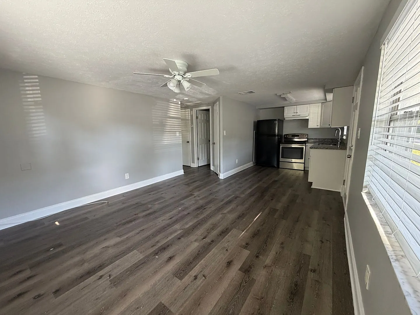 Riverside Marina Villas — Photo 4