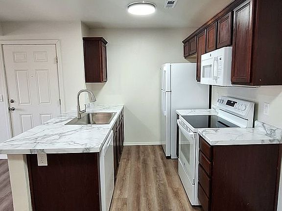 5th image of 1780 S 15th St #1790-104