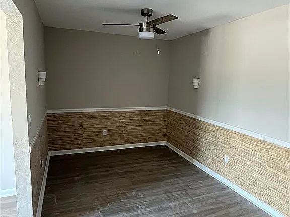 5th image of 6824 Sandtrap Dr #106