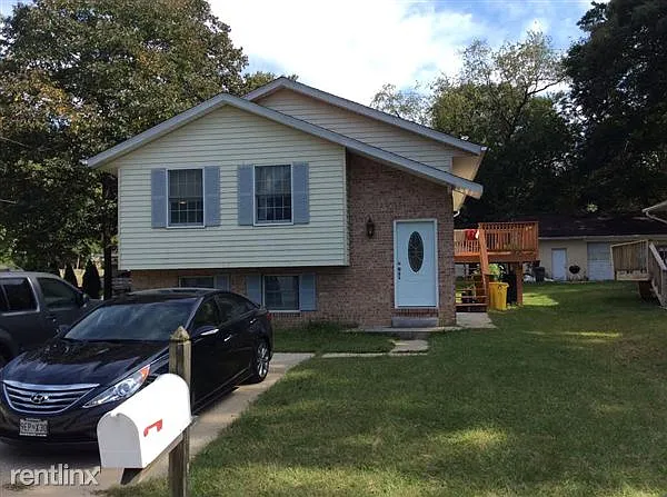 15 Saint Agnes Rd photo 1