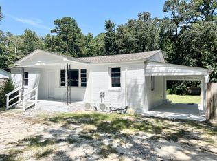 209 6th St, Walterboro, SC 29488