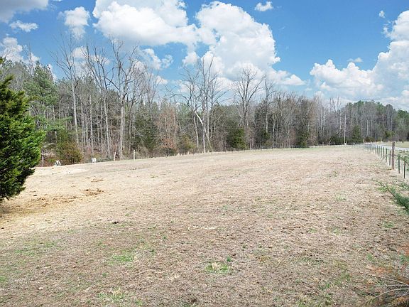 5th image of 4500 Redman Rd