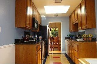 4th image of 2360 Trenton Dr
