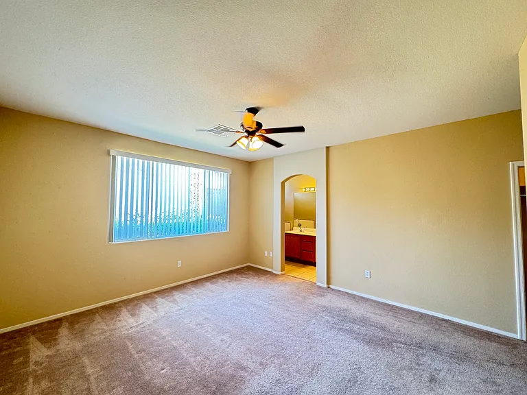 10724 Windrose Point Ave — Photo 16