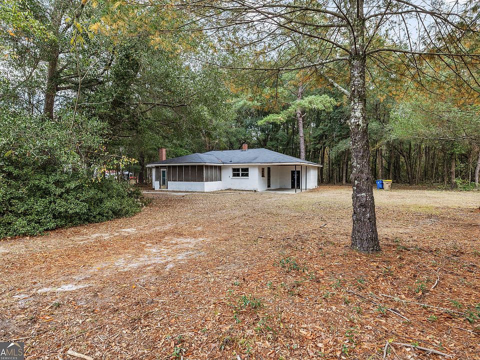 1st image of 510 Sisters Ferry Rd