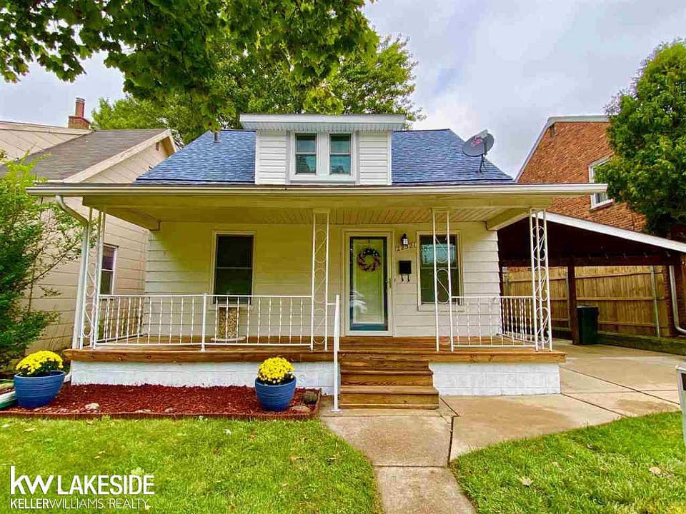 1st image of 22321 Bon Heur St