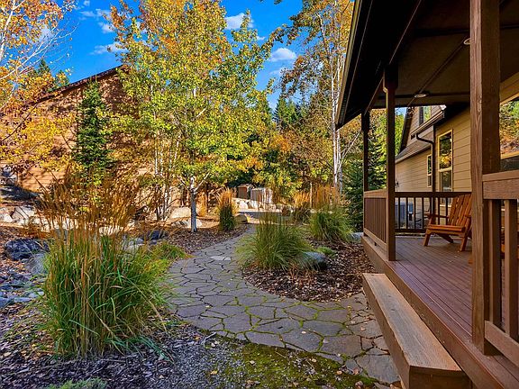 5th image of 558 Grouse Hill Rd