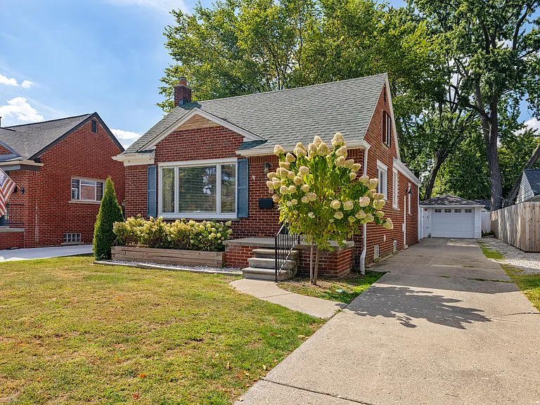 511 Coolidge Rd — Photo 64